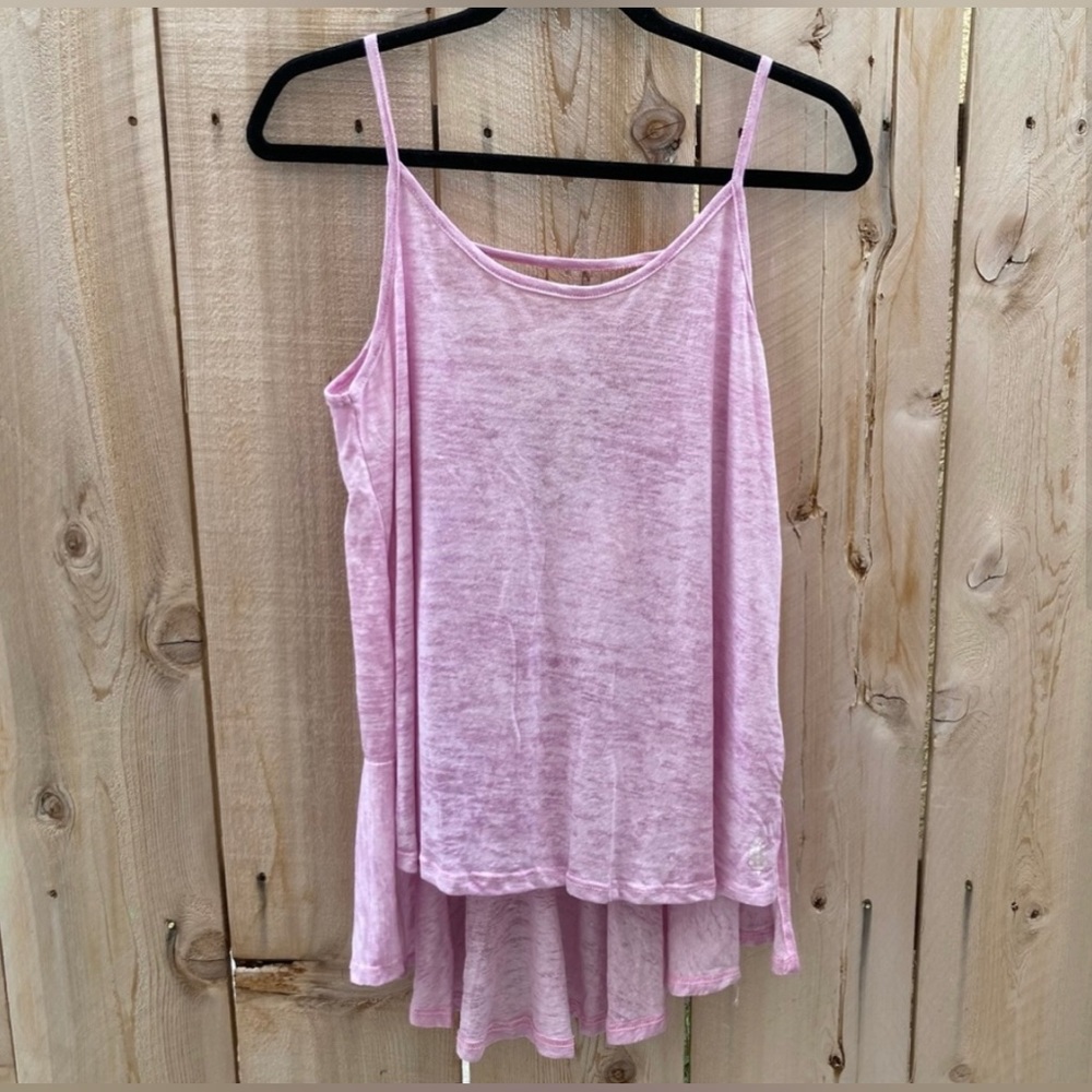 🏃🏽‍♀️Free People Movement Acid Wash Burnout Tank Top. Color: Pink/Purple